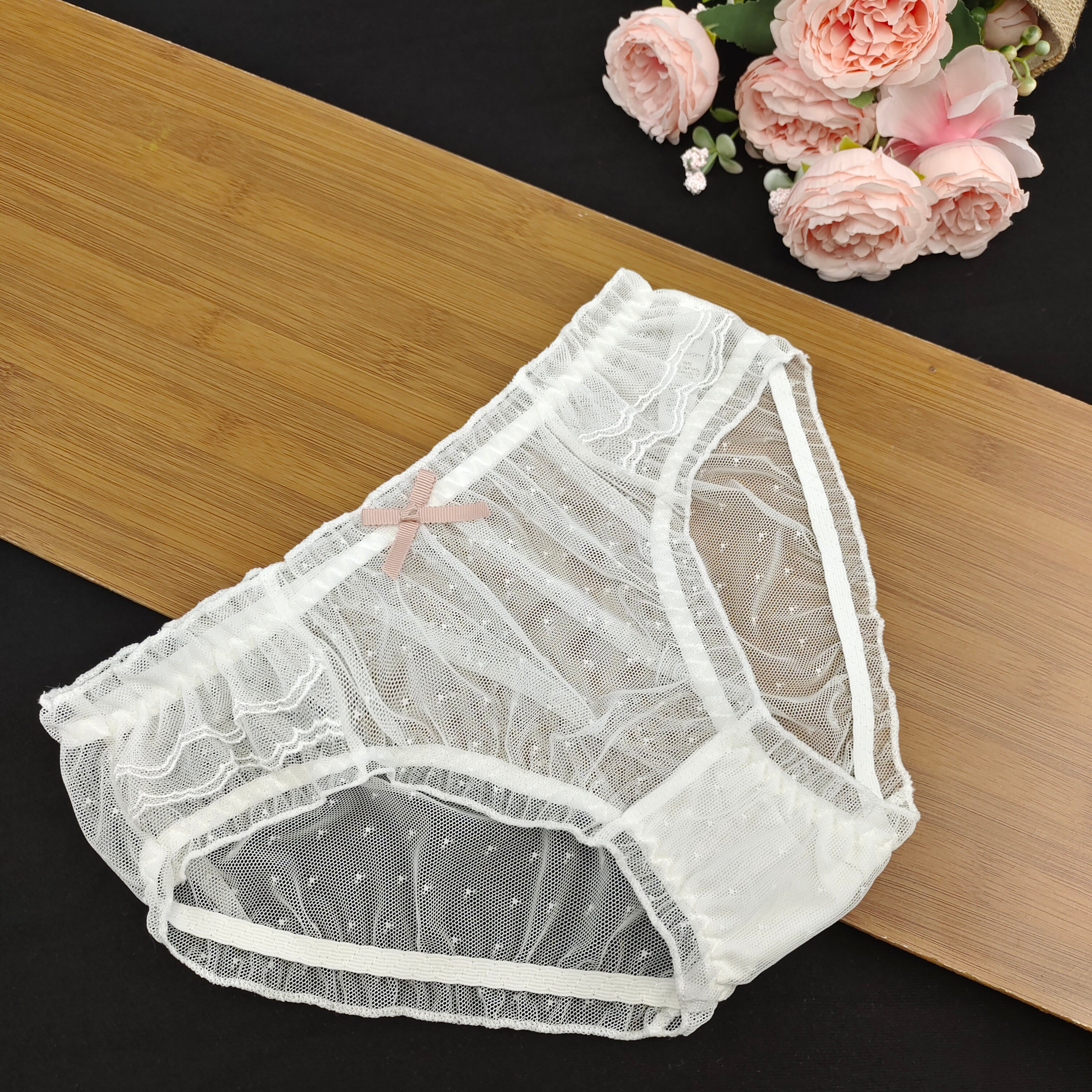 Women Comfortable Summer Briefs Lovely Bow Lace Underwear for Ladies Soft 3 Packs
